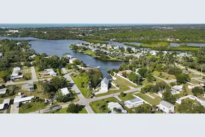 Ravenna Street, Nokomis, FL 34275 - Photo 17
