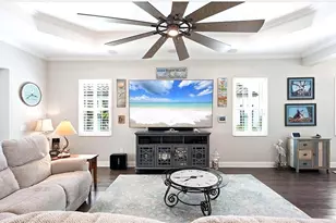 519 Wildlife Gln, Bradenton, FL 34209 - Photo 11