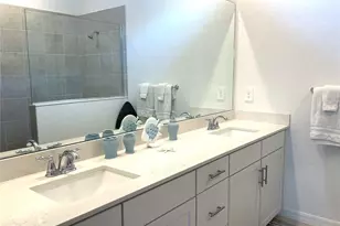 11141 Pinot Dr, Venice, FL 34293 - Photo 21