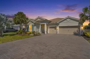 11717 Golden Bay Pl, Lakewood Ranch, FL 34211 - Photo 35