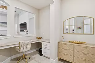 11717 Golden Bay Pl, Lakewood Ranch, FL 34211 - Photo 17