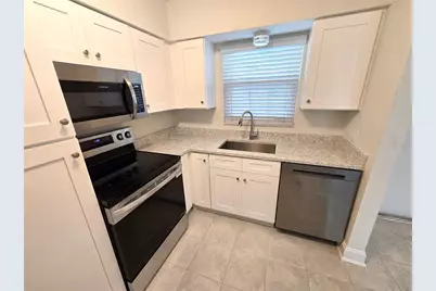 611 Gulf Drive N #C15, Bradenton Beach, FL 34217 - Photo 7