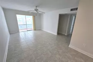 611 Gulf Dr N, Bradenton Beach, FL 34217 - Photo 5