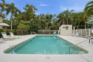 1638 Redwood St, Sarasota, FL 34231 - Photo 9