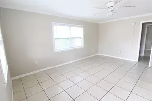 1638 Redwood St, Sarasota, FL 34231 - Photo 5