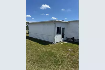 105 Del Rio Drive, Palmetto, FL 34221 - Photo 19