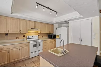 6533 Bowline Drive, Sarasota, FL 34231 - Photo 21