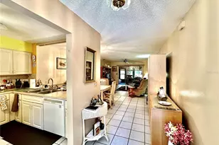 3332 Tallywood Ct, Sarasota, FL 34237 - Photo 5