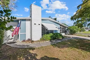 4015 52nd St Ct W, Bradenton, FL 34209 - Photo 3