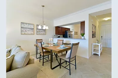 16804 Vardon Terrace #105, Bradenton, FL 34211 - Photo 5