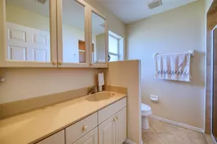 541 Falkland Rd, Venice, FL 34293 - Photo 9