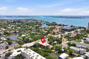 1650 Pine Tree Ln, Sarasota, FL 34236 - Photo 5