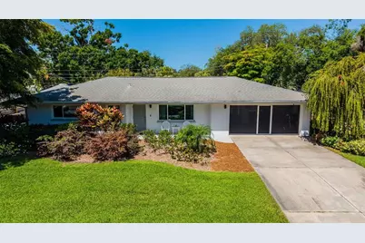 2747 Jefferson Circle, Sarasota, FL 34239 - Photo 3
