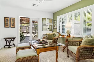 2747 Jefferson Cir, Sarasota, FL 34239 - Photo 13