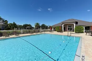 9611 Castle Point Dr, Sarasota, FL 34238 - Photo 3