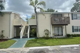 121 Loblolly Ct, Oldsmar, FL 34677 - Photo 1