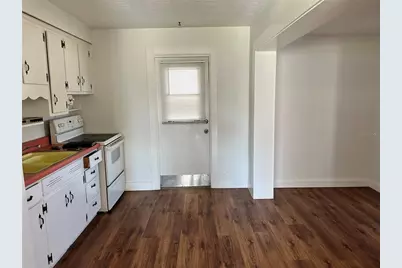 3112 Savoy Way, Sarasota, FL 34232 - Photo 9