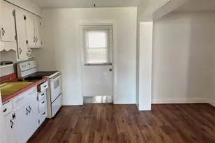 3112 Savoy Way, Sarasota, FL 34232 - Photo 9