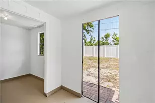 6909 Brentford Rd, Sarasota, FL 34241 - Photo 15