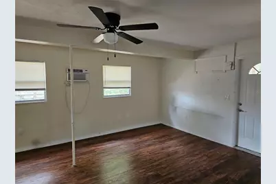 7409 Manatee Street, Sarasota, FL 34243 - Photo 9