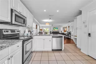 2300 Avenue B, Bradenton Beach, FL 34217 - Photo 45