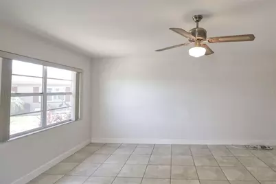302 Canton Court #59, Sun City Center, FL 33573 - Photo 3