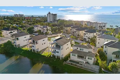 6901 Bochi Circle, Sarasota, FL 34242 - Photo 17