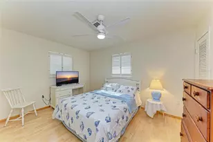 401 Shore Rd, Nokomis, FL 34275 - Photo 11