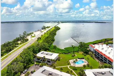 711 Manatee Avenue, Holmes Beach, FL 34217 - Photo 27