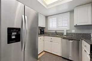 711 Manatee Ave, Holmes Beach, FL 34217 - Photo 11