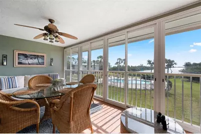 711 Manatee Avenue, Holmes Beach, FL 34217 - Photo 9