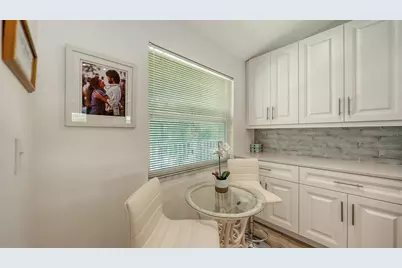 8735 Olde Hickory Avenue #8308, Sarasota, FL 34238 - Photo 11