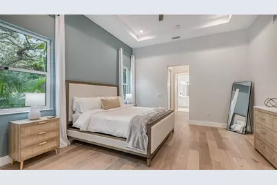 1537 Siesta Drive, Sarasota, FL 34239 - Photo 35