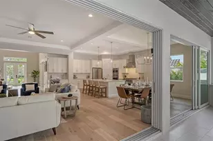 1537 Siesta Dr, Sarasota, FL 34239 - Photo 75