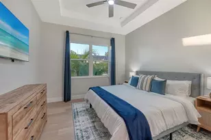 1537 Siesta Dr, Sarasota, FL 34239 - Photo 41