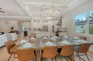 1537 Siesta Dr, Sarasota, FL 34239 - Photo 21