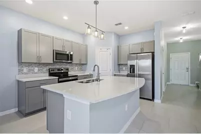11779 Glenside Terrace, Palmetto, FL 34221 - Photo 9