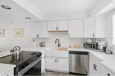 1801 Gulf Drive N #184, Bradenton Beach, FL 34217 - Photo 5