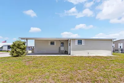 8906 31st Avenue E, Palmetto, FL 34221 - Photo 9