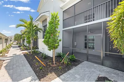19007 Scallop Loop #108, Lakewood Ranch, FL 34202 - Photo 5