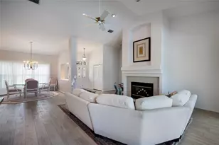 2893 Sandringham Pl, Sarasota, FL 34235 - Photo 13