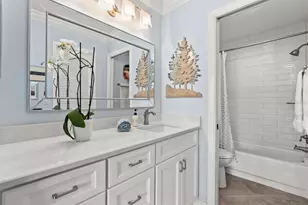 2723 60th Ave Dr W, Bradenton, FL 34207 - Photo 17