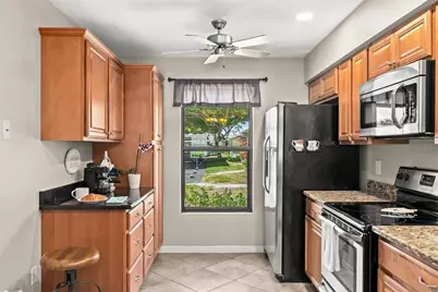 2723 60th Avenue Drive W #2723, Bradenton, FL 34207 - Photo 11