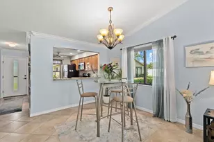 2723 60th Ave Dr W, Bradenton, FL 34207 - Photo 9