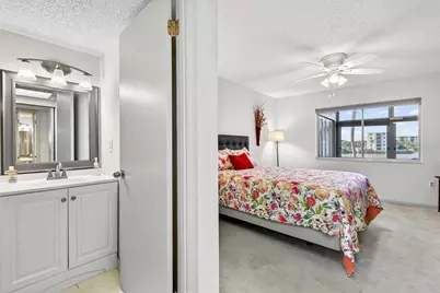 3344 Lake Bayshore Drive #P205, Bradenton, FL 34205 - Photo 31