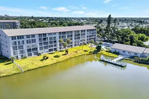 3344 Lake Bayshore Dr, Bradenton, FL 34205 - Photo 31