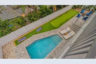 1537 Siesta Drive, Sarasota, FL 34239 - Photo 3