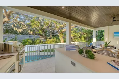 1537 Siesta Drive, Sarasota, FL 34239 - Photo 61