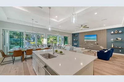 1537 Siesta Drive, Sarasota, FL 34239 - Photo 21