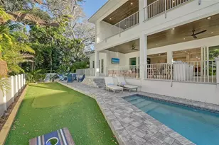 1537 Siesta Dr, Sarasota, FL 34239 - Photo 73